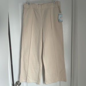 New Hippie Rose cropped knit pants with piping detail sz Large